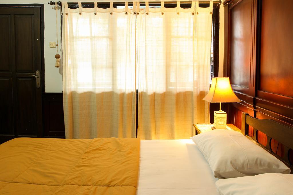 Sari Indah Cottages Kuta Lombok Exteriör bild